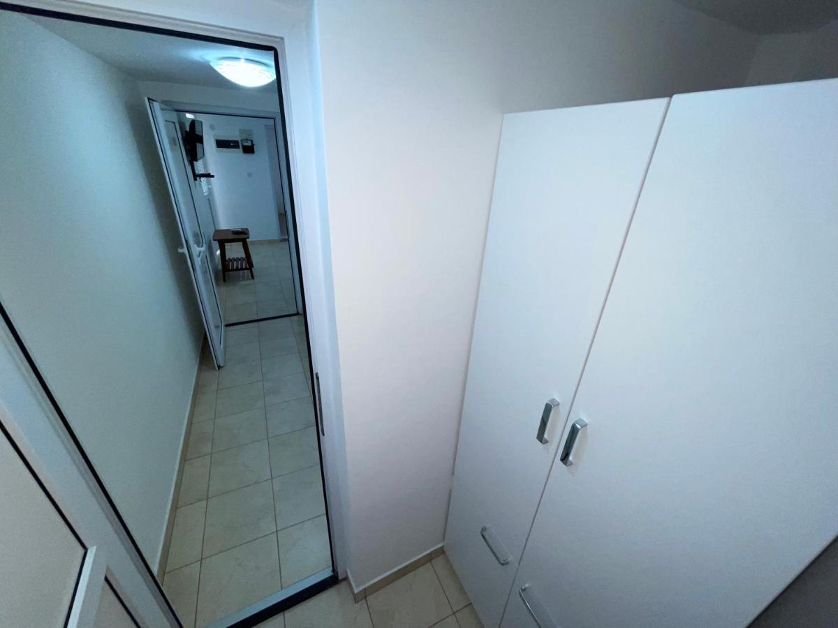 Apartment Susanj Бар Екстер'єр фото