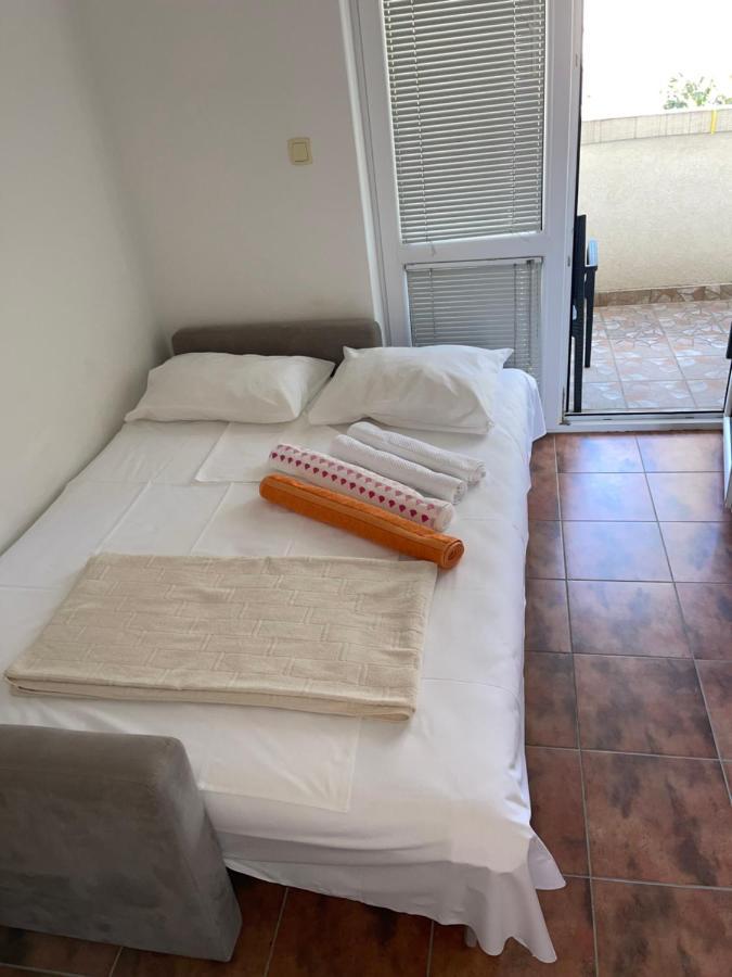 Apartment Susanj Бар Екстер'єр фото