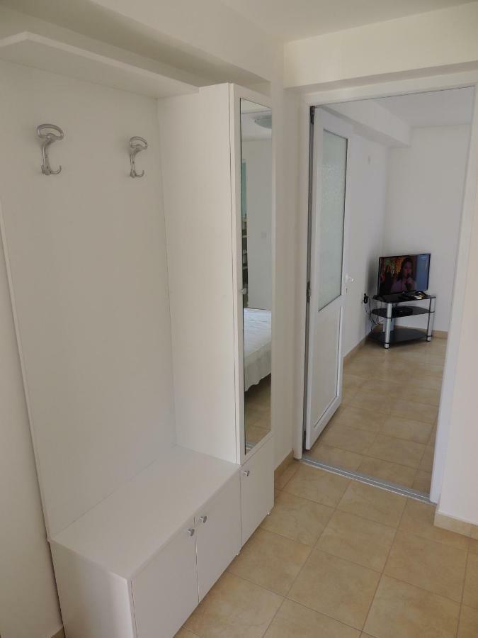 Apartment Susanj Бар Екстер'єр фото