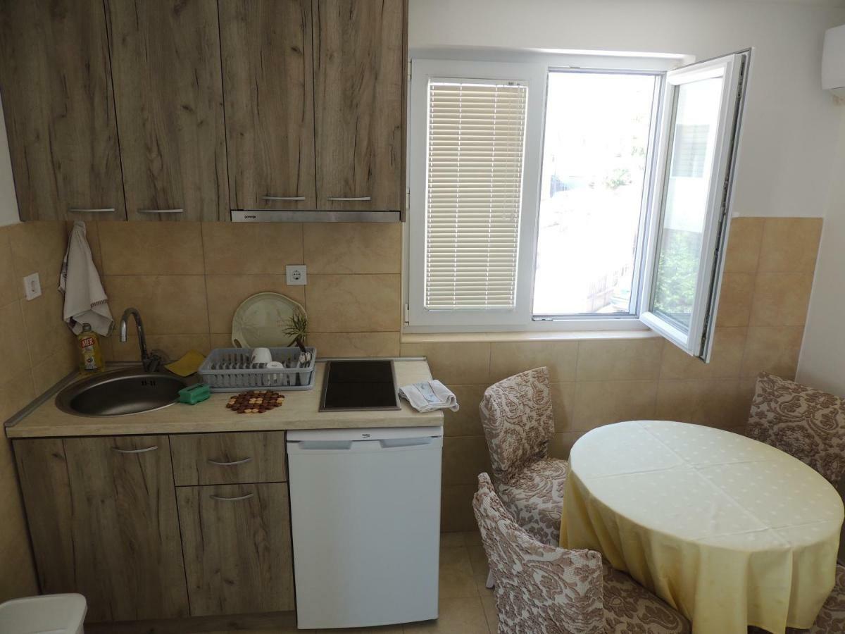 Apartment Susanj Бар Екстер'єр фото